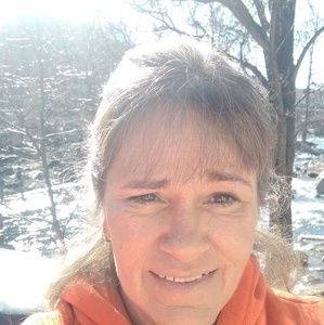 Meet your Posher, Bobbi